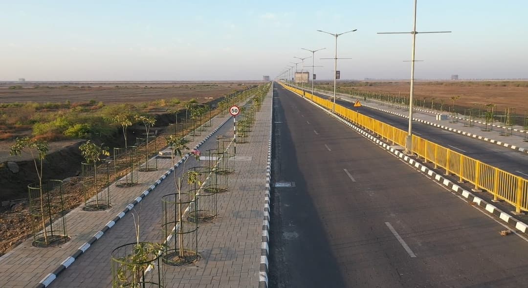 Road and Services (1807.07 Cr)